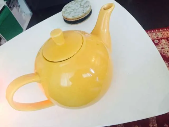 Porcelain Tea Steeper / Teapot photo 1