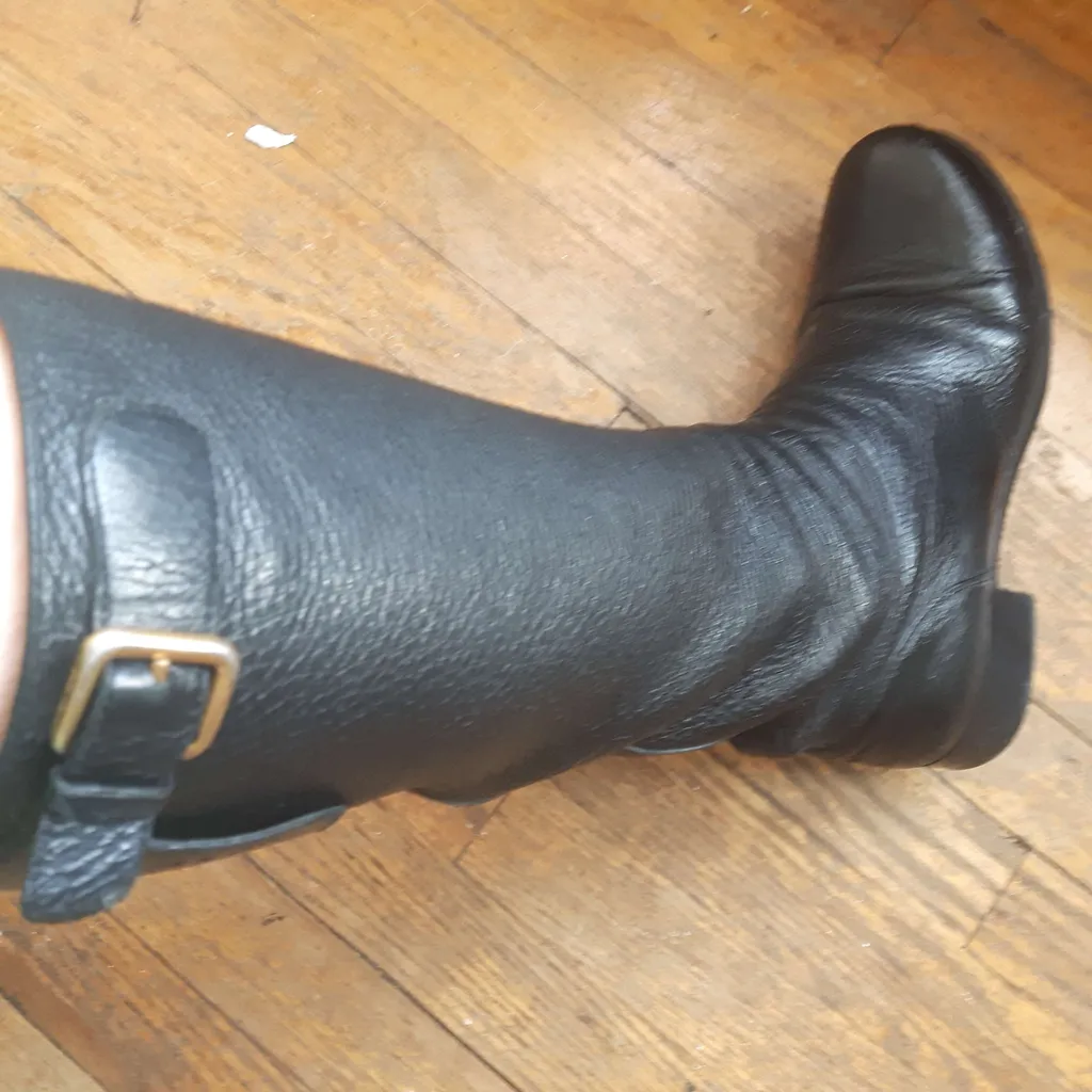 PRADA LEATHER BOOTS photo 1