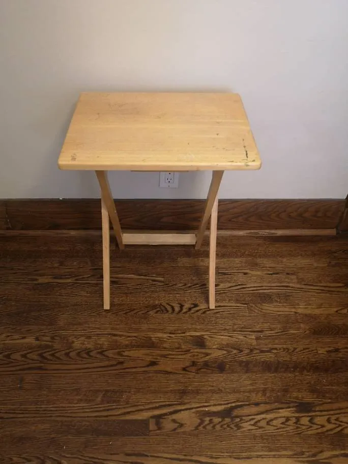Free Folding Tv Dinner Table photo 1