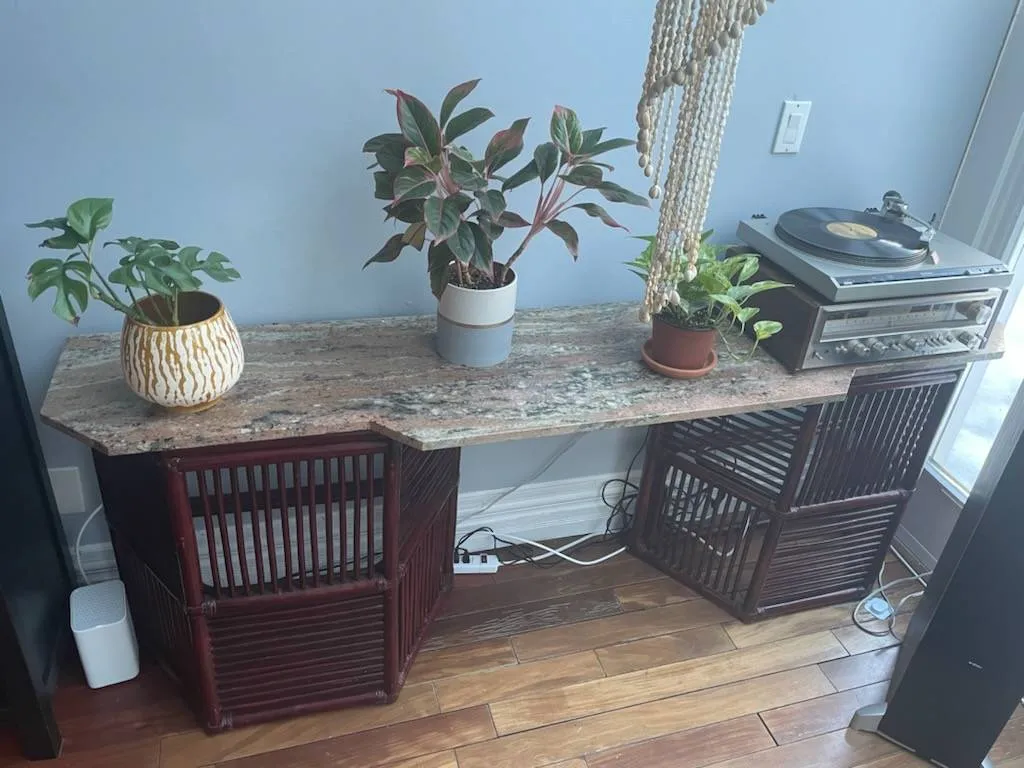Fantastic Granite/wicker Plant turntable/stereo Shelf/ Stand photo 1