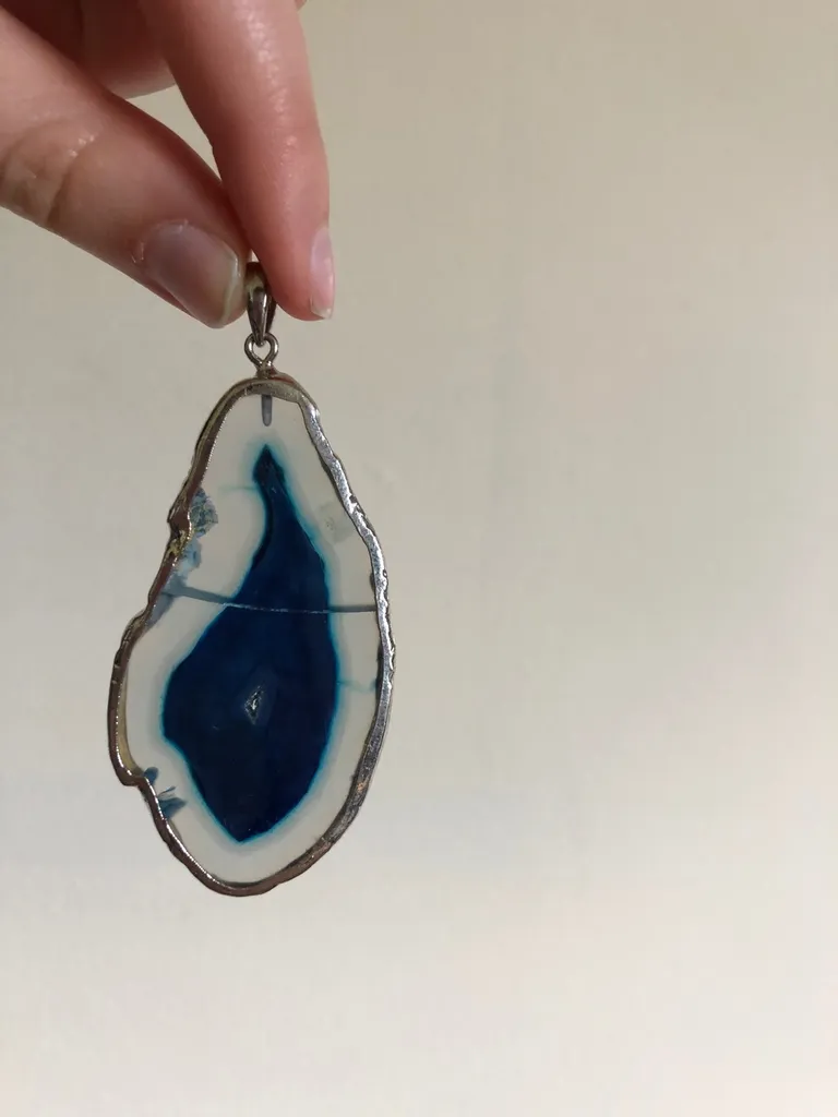 Agate slice pendant photo 1