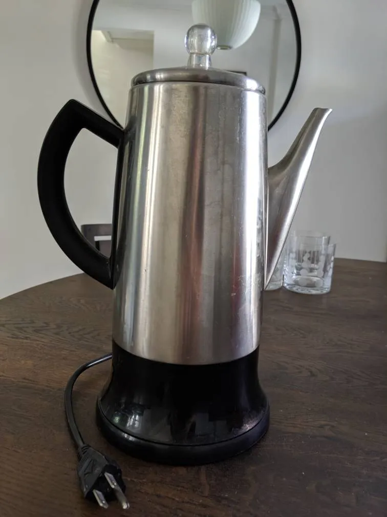 Vintage coffee maker (Cuisinart) photo 1