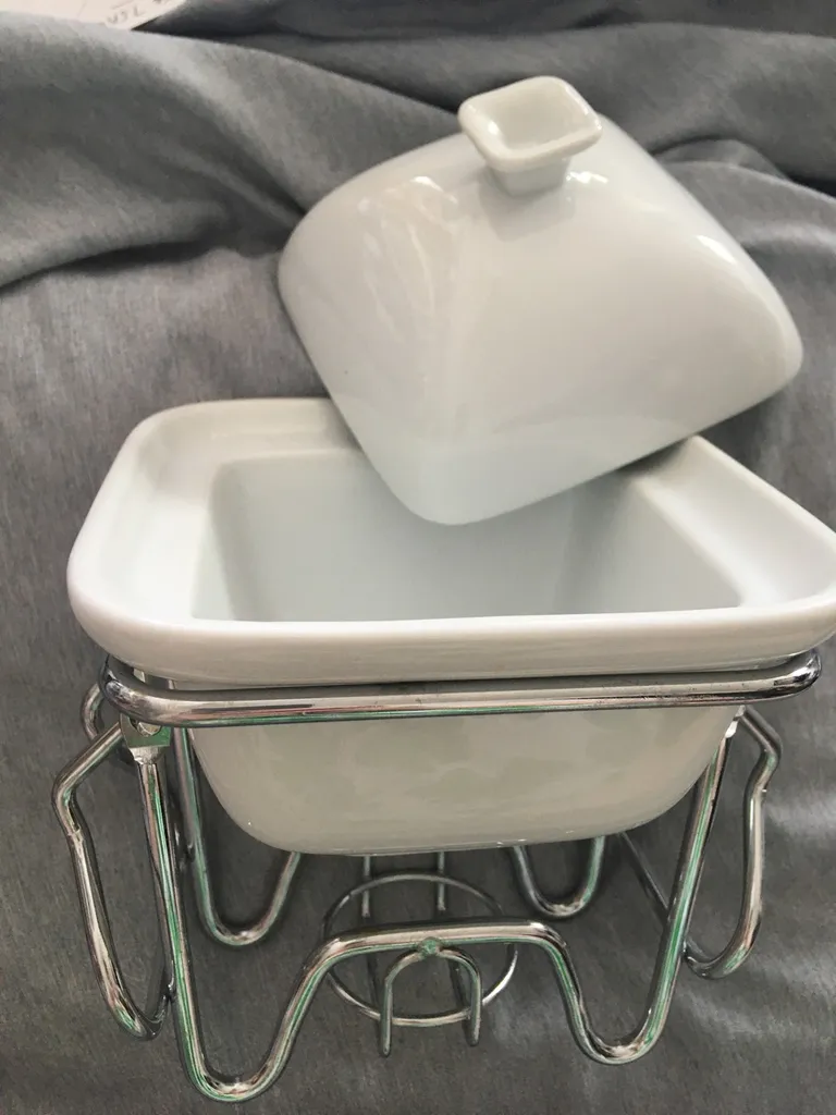 Wildly Delicious Warm Dip Serving Bowl photo 1