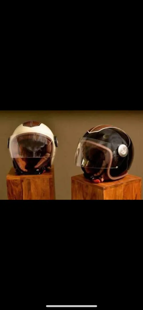 Scooter / Motorcycle Helmet (DOT CERTIFIED) photo 1