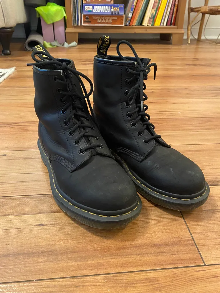 Doc Martins Matte “Greasy Leather” photo 1
