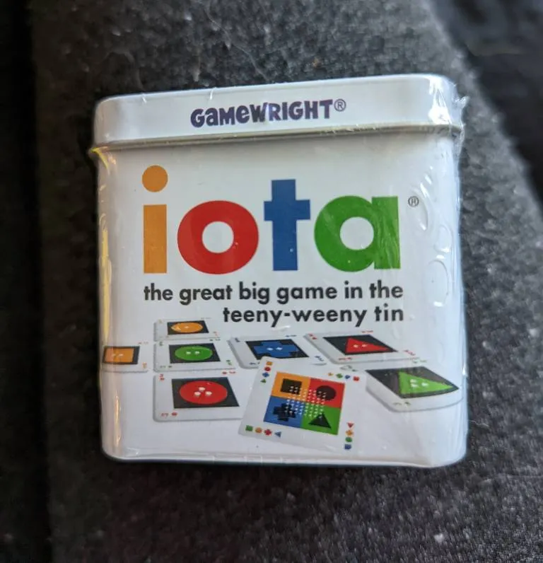 Iota Tiny Game photo 1