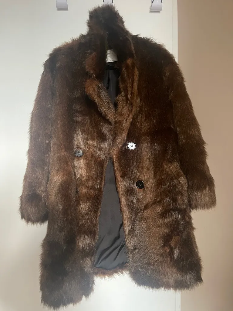 Zara -Faux Fur Coat photo 1