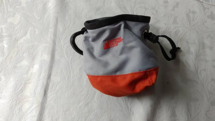 Chalk bag photo 1