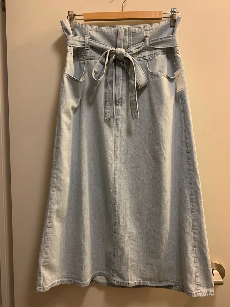 BNWT Gap Denim Skirt photo 1