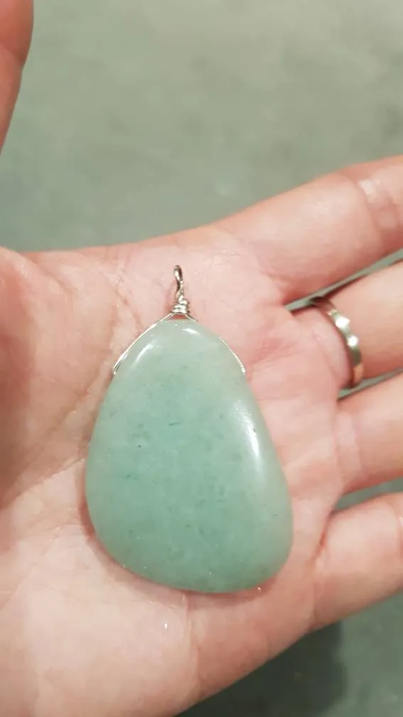 Gemstone pendant photo 1