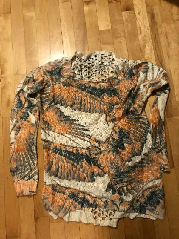 Large Sweater photo 1