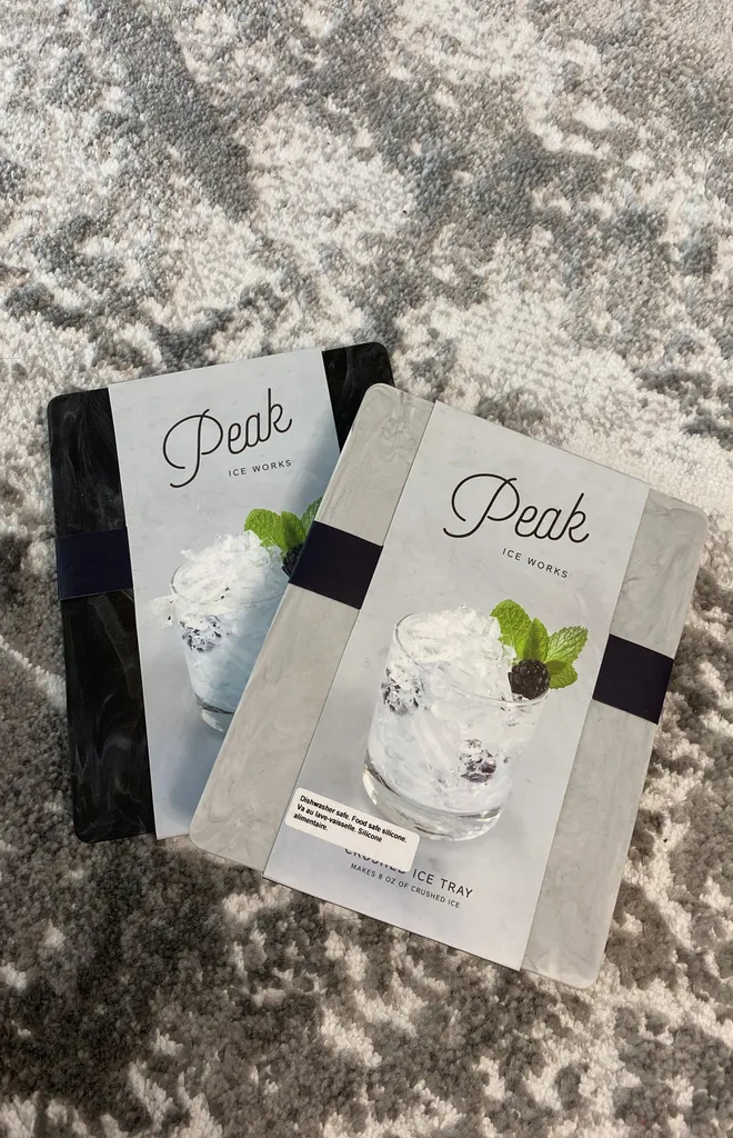 Peak Ice Works Crushed Ice Tray (marble Print) photo 1