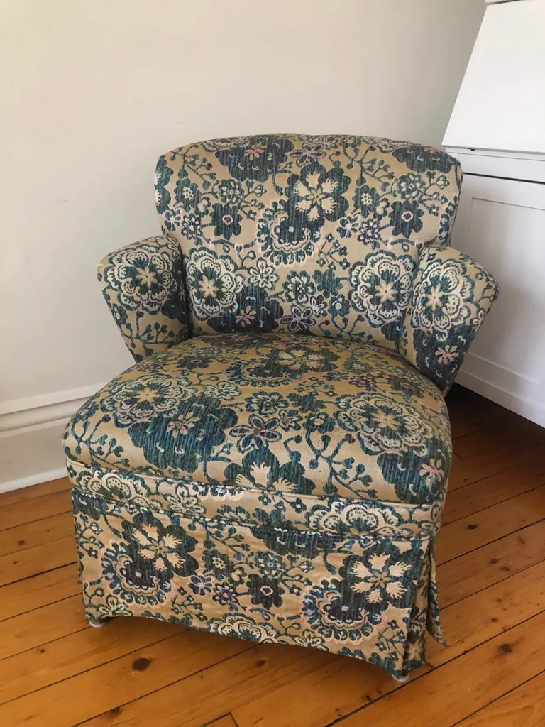 Gorgeous Antique Chair photo 1