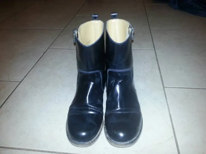 Authentic Designer Vintage Leather Ankle Boots: Maison Martin... photo 1