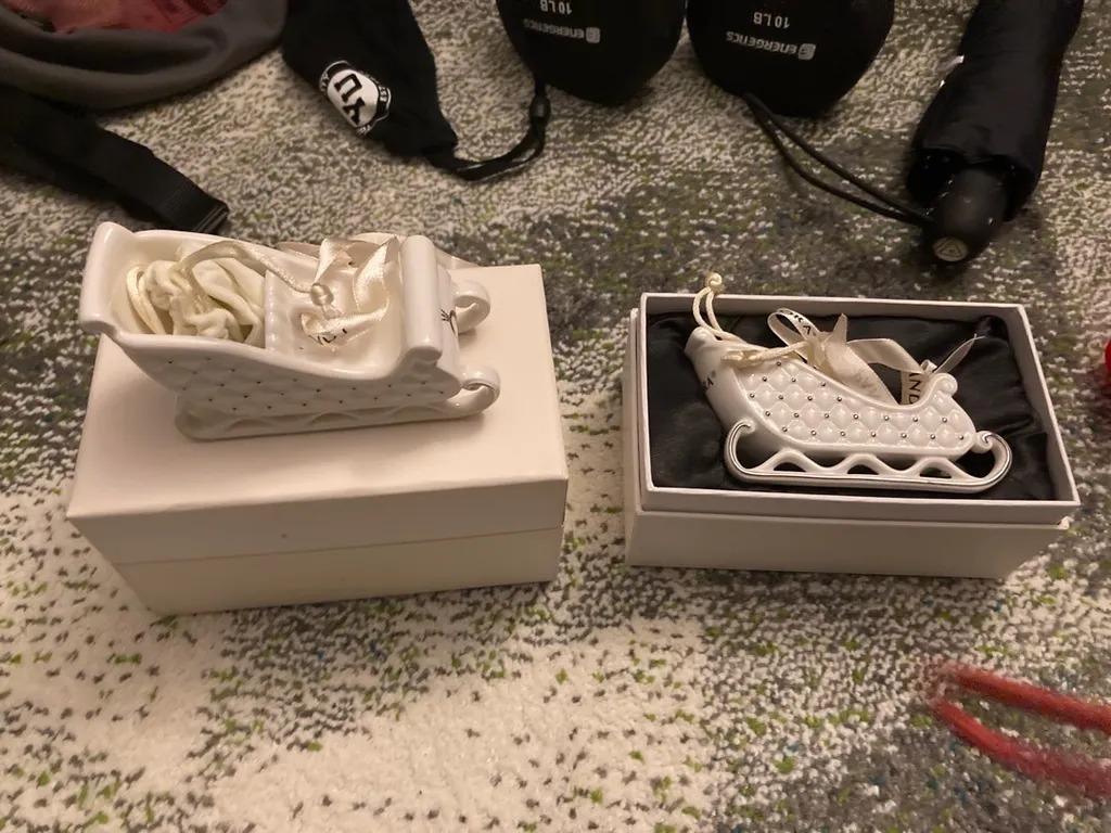 Pandora Sleigh Ornaments photo 1