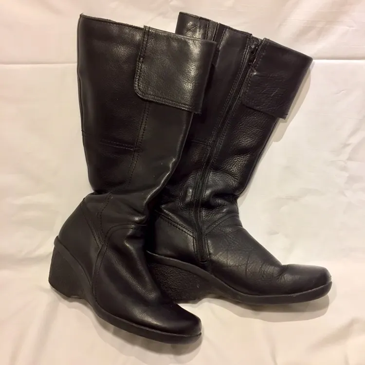 Leather Boots photo 1