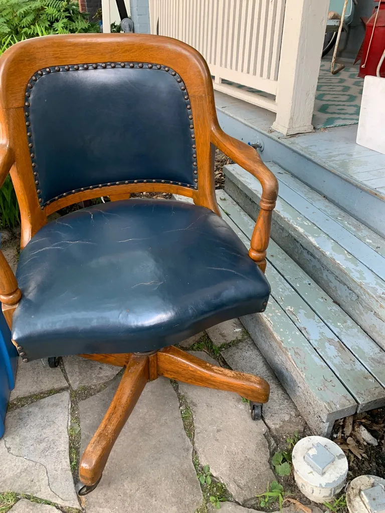 Leather Office Chair photo 1