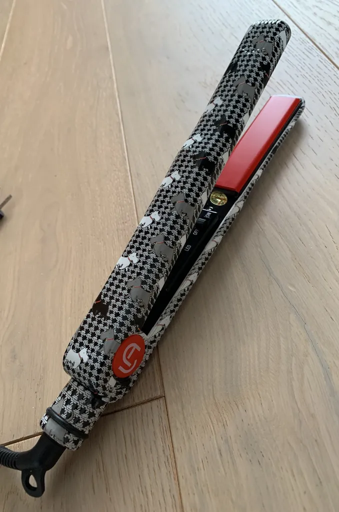 Hair Straightener photo 1