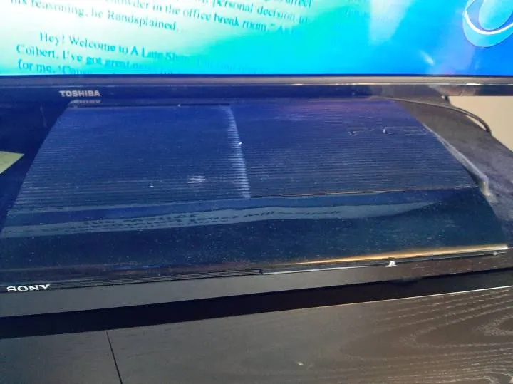 Ps3! 2 Controllers photo 1