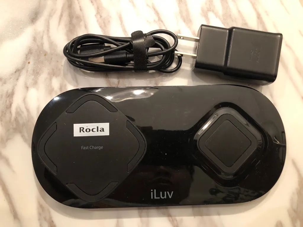 2-in-1 Wireless Charging Pad photo 1