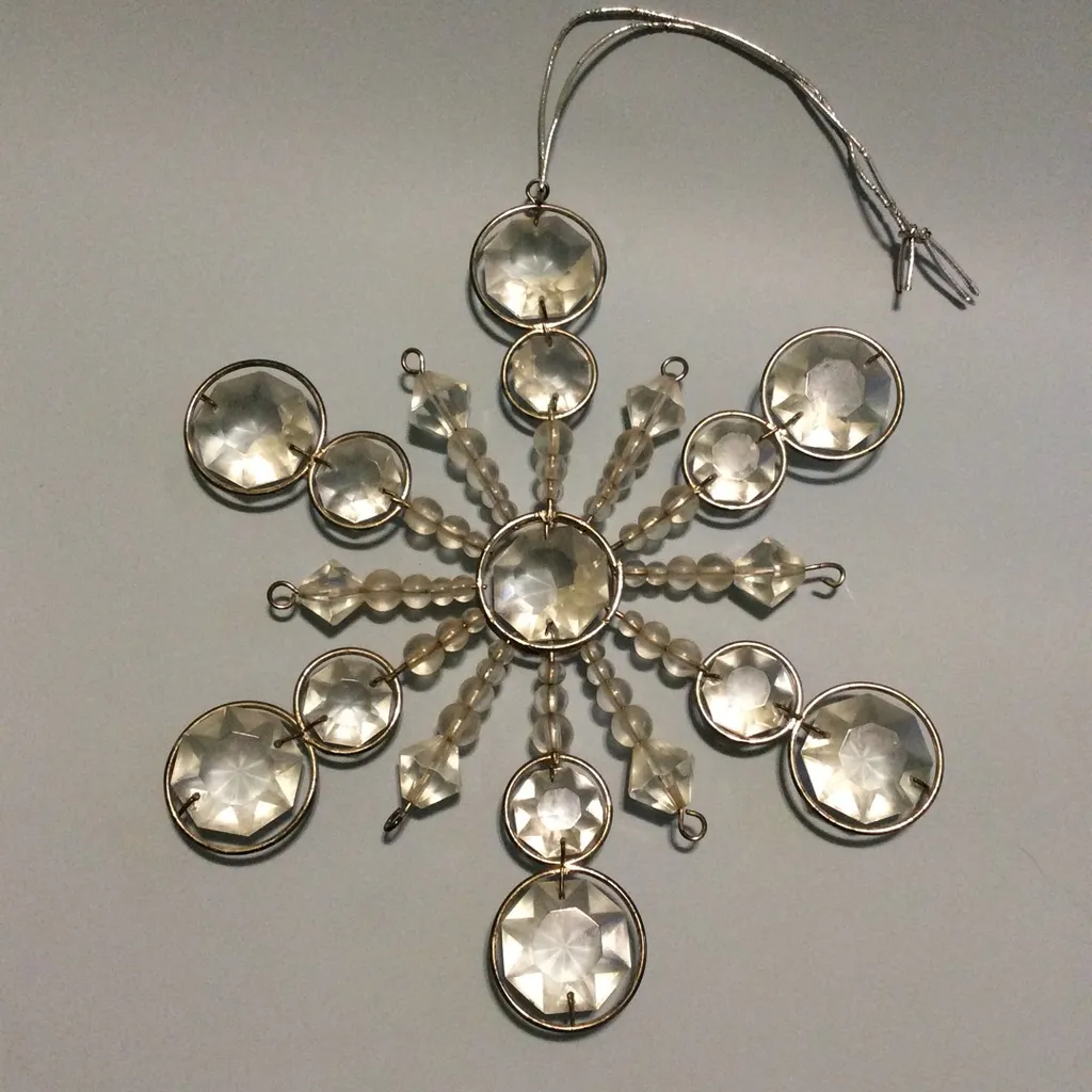 RH (Restoration Hardware) Snowflake Decoration photo 1