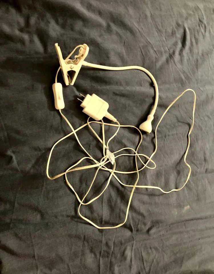 Ikea Clip On LED Lamp photo 1