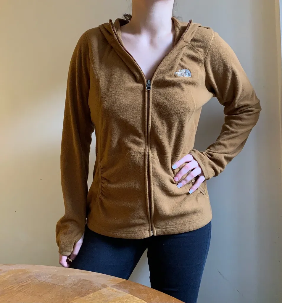 North Face Sweater Size Large photo 1