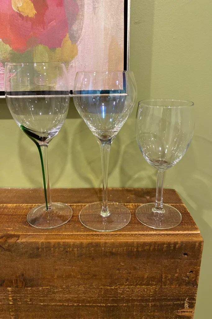 ♻️ Wine Glasses photo 1