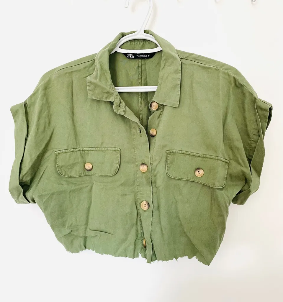 Nice Women’s Top photo 1