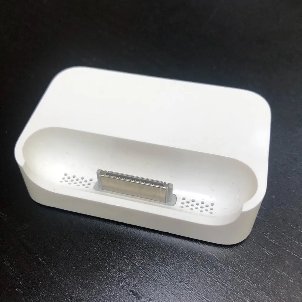 iPhone Docking Station photo 1