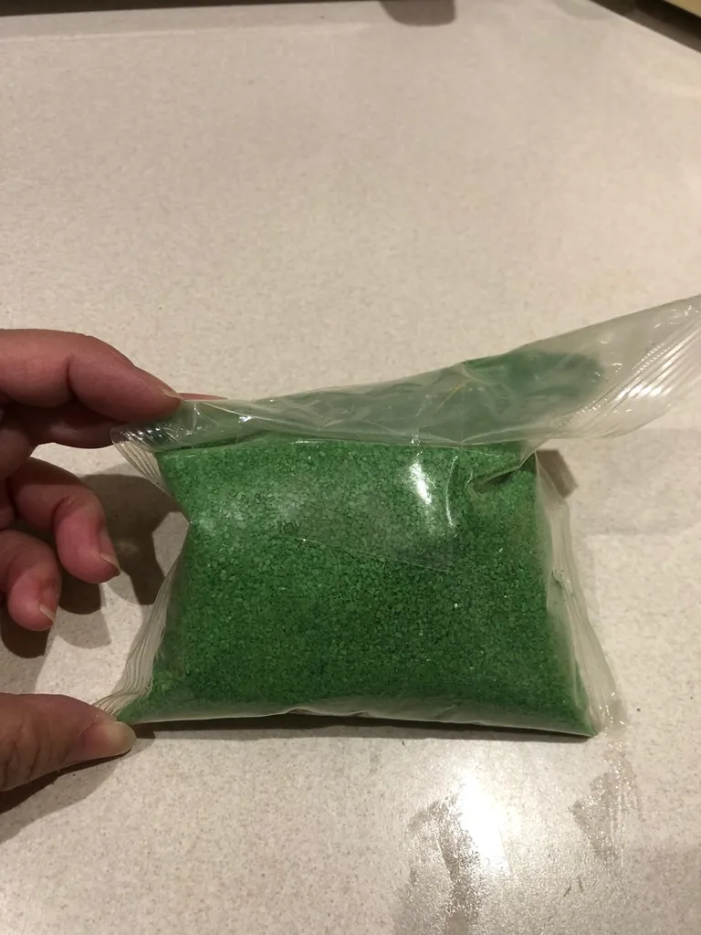 Green “sand” For crafting photo 1