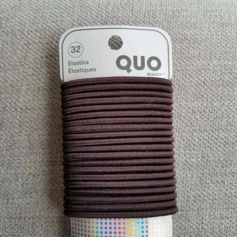 20 Brown Hair Elastics photo 1