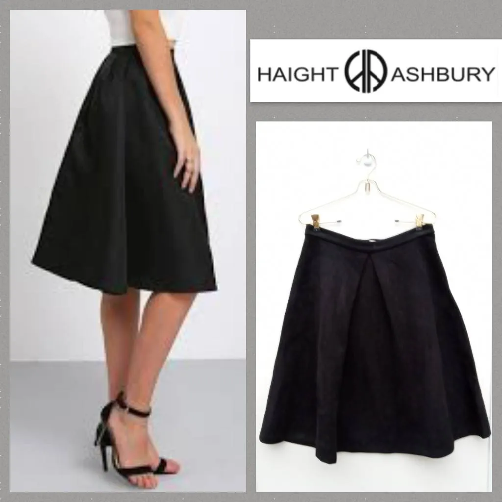 $25 trade - #bnwt, Faux Suede Skirt (med) photo 1