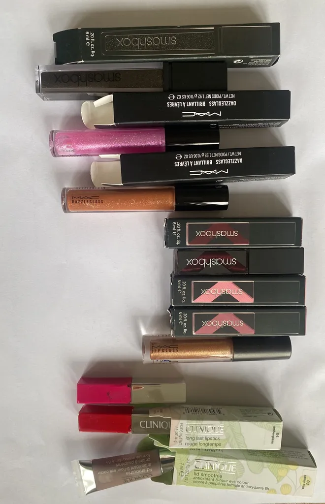 Lipstick lipgloss photo 1