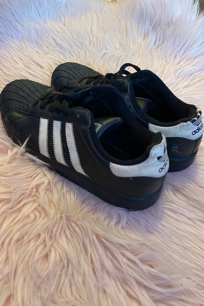 free size 5.5m / 7w Adidas Black Shoes photo 1