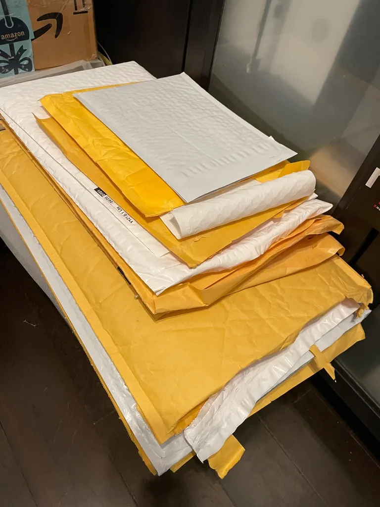 Free - Padded Envelopes photo 1