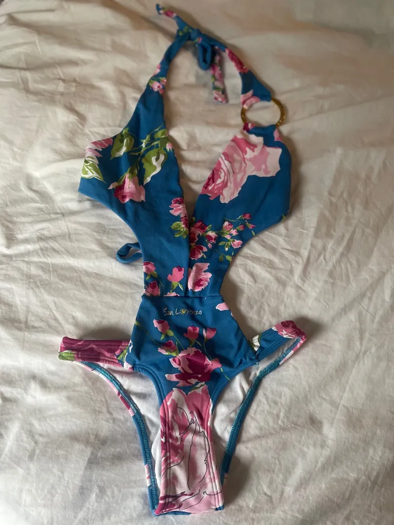 BNWOT Size Small San Lorenzo Hawaii Cutout Bikini photo 1