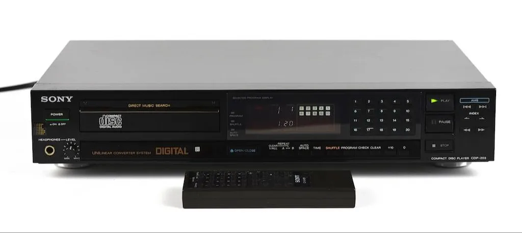 ISO CD player photo 1