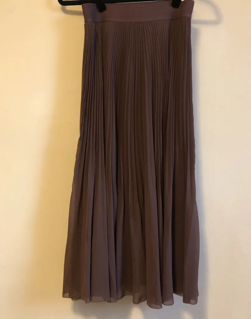 Pleated skirt photo 1