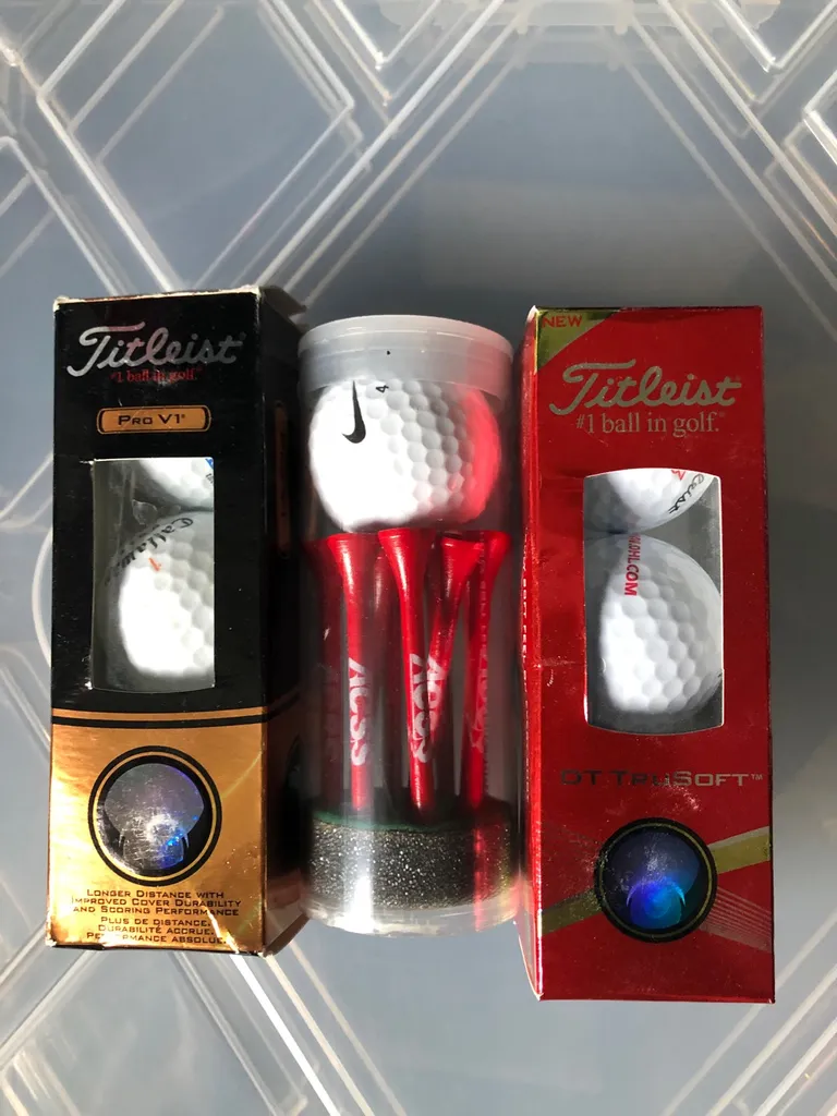 Various Golf Balls photo 1