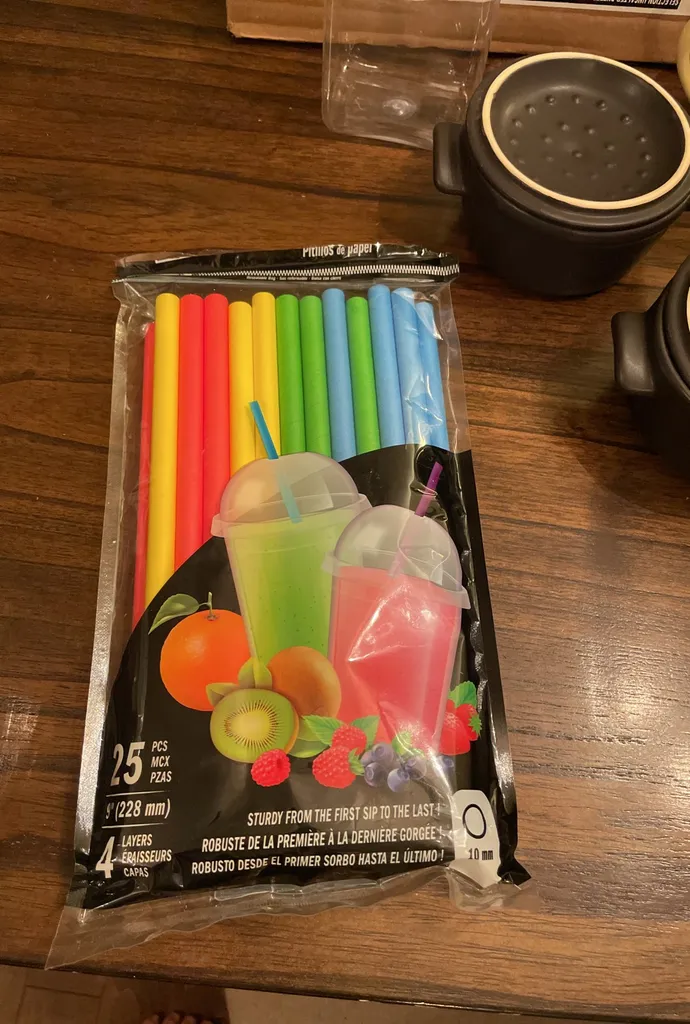 Large Paper Straws photo 1