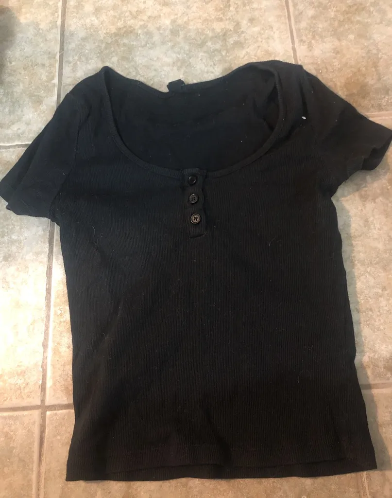 Black Tank Top photo 1