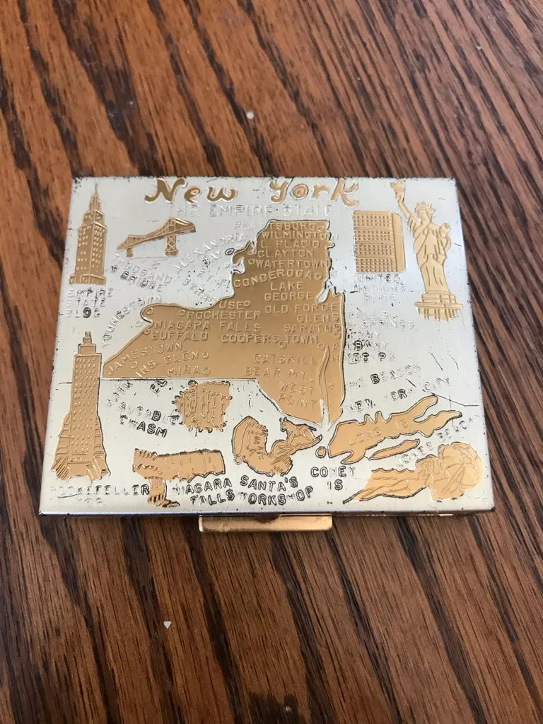 NY New York Compact photo 1