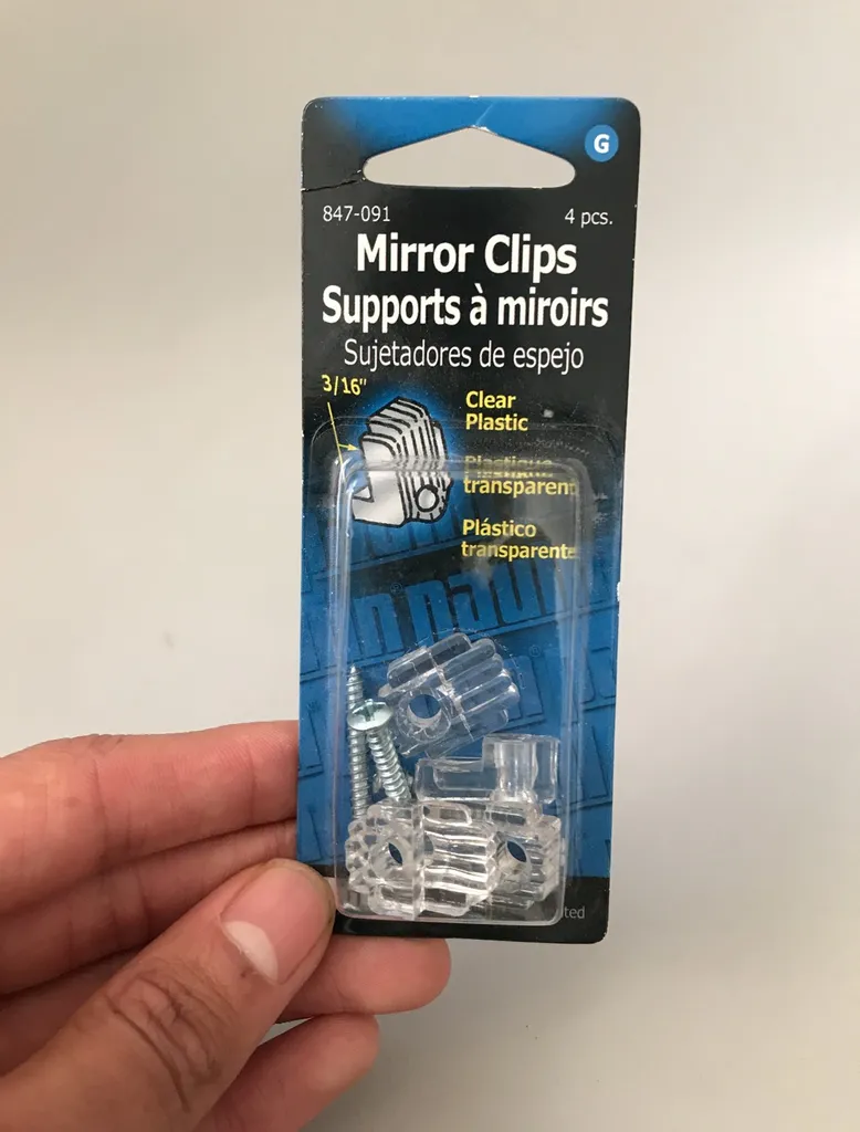 mirror clips photo 1