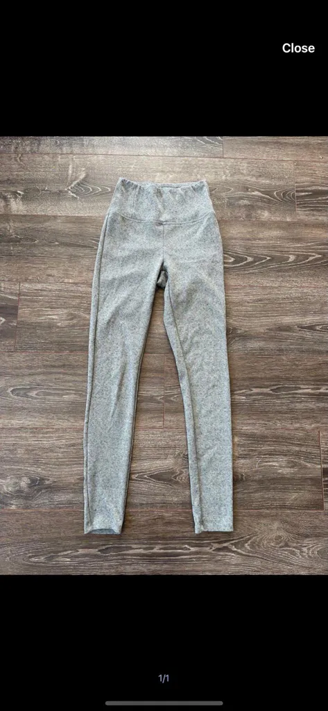 Wilfred High Waisted Leggings photo 1