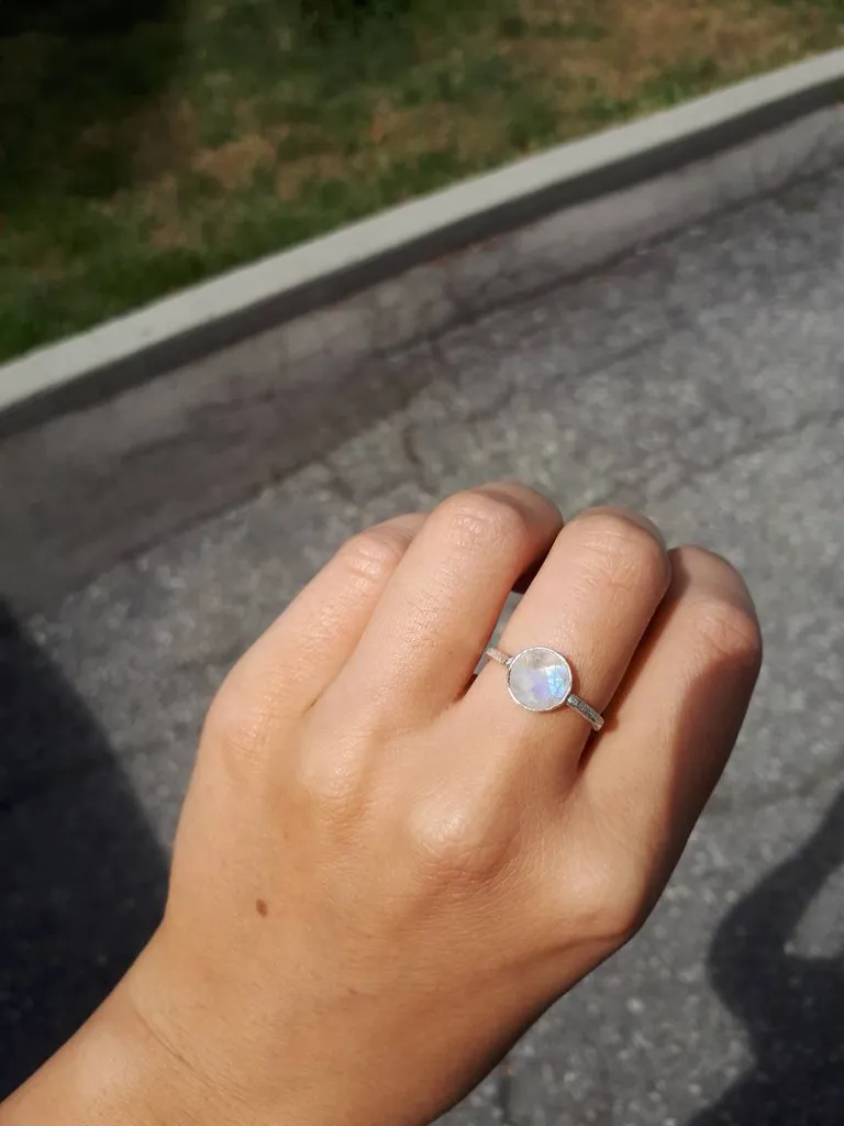Sterling Silver Moonstone Ring photo 1