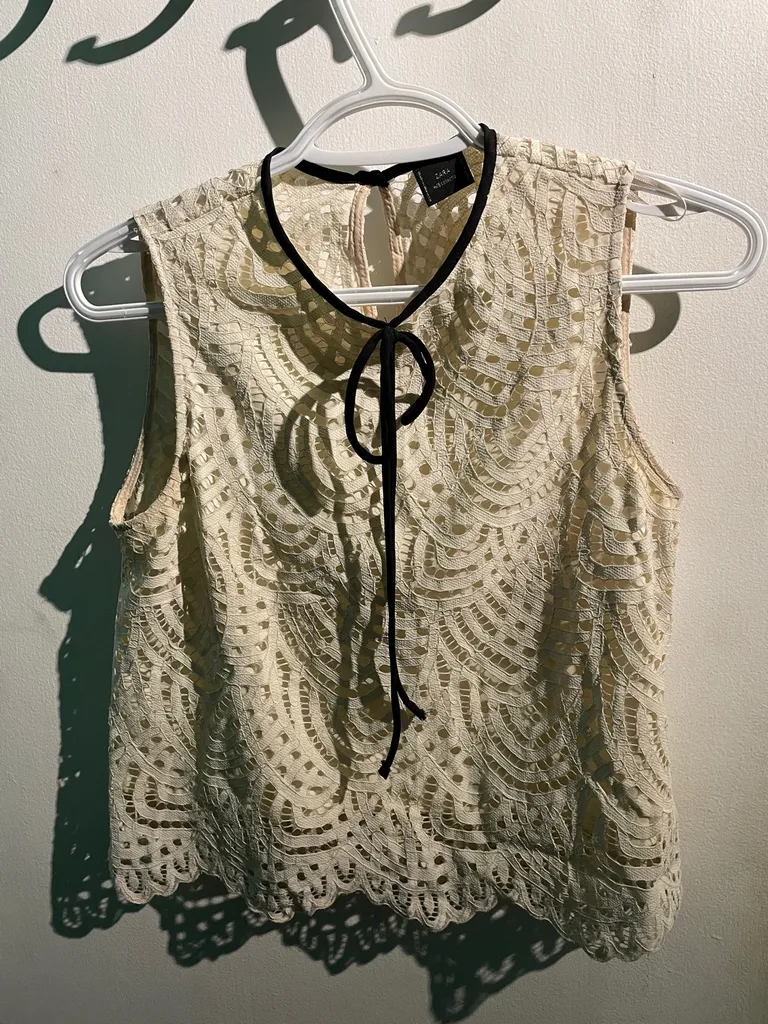 Zara Top S photo 1