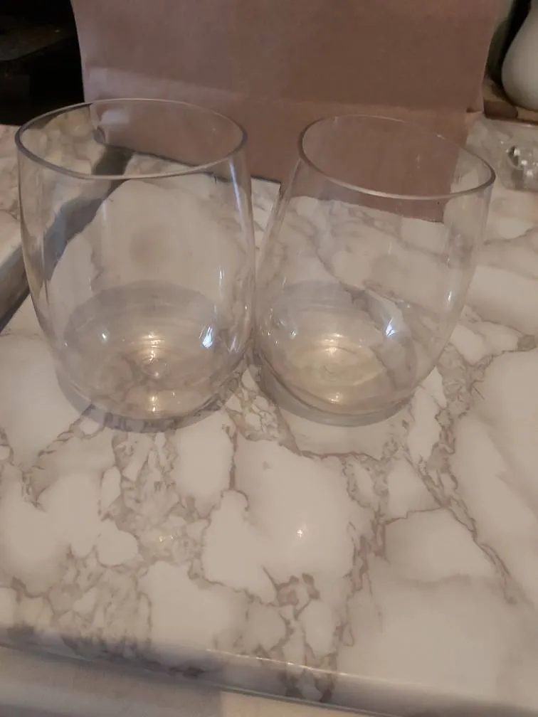 Plastic Wine Glasses For The Beach! photo 1