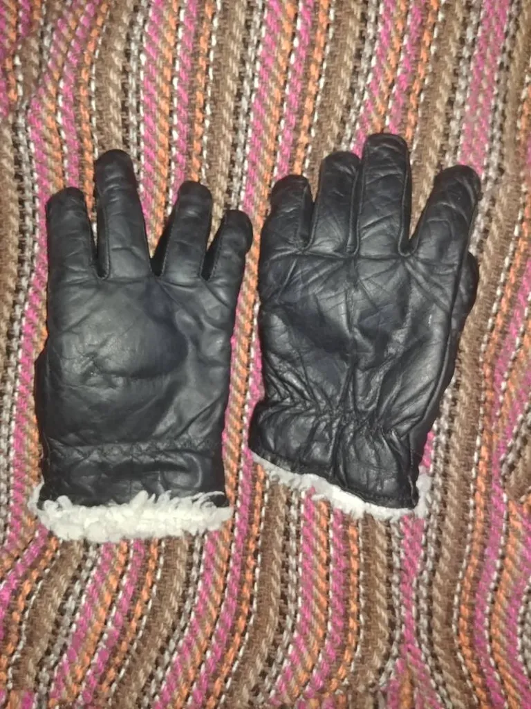 Faux Sheepskin Gloves photo 1