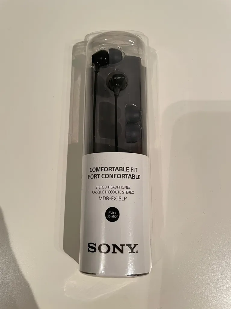 BNIP Sony Headphones photo 1